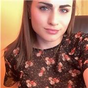 In corso di abilitazione all'esercizio della professione forense impartisce lezioni di diritto civile e diritto privato